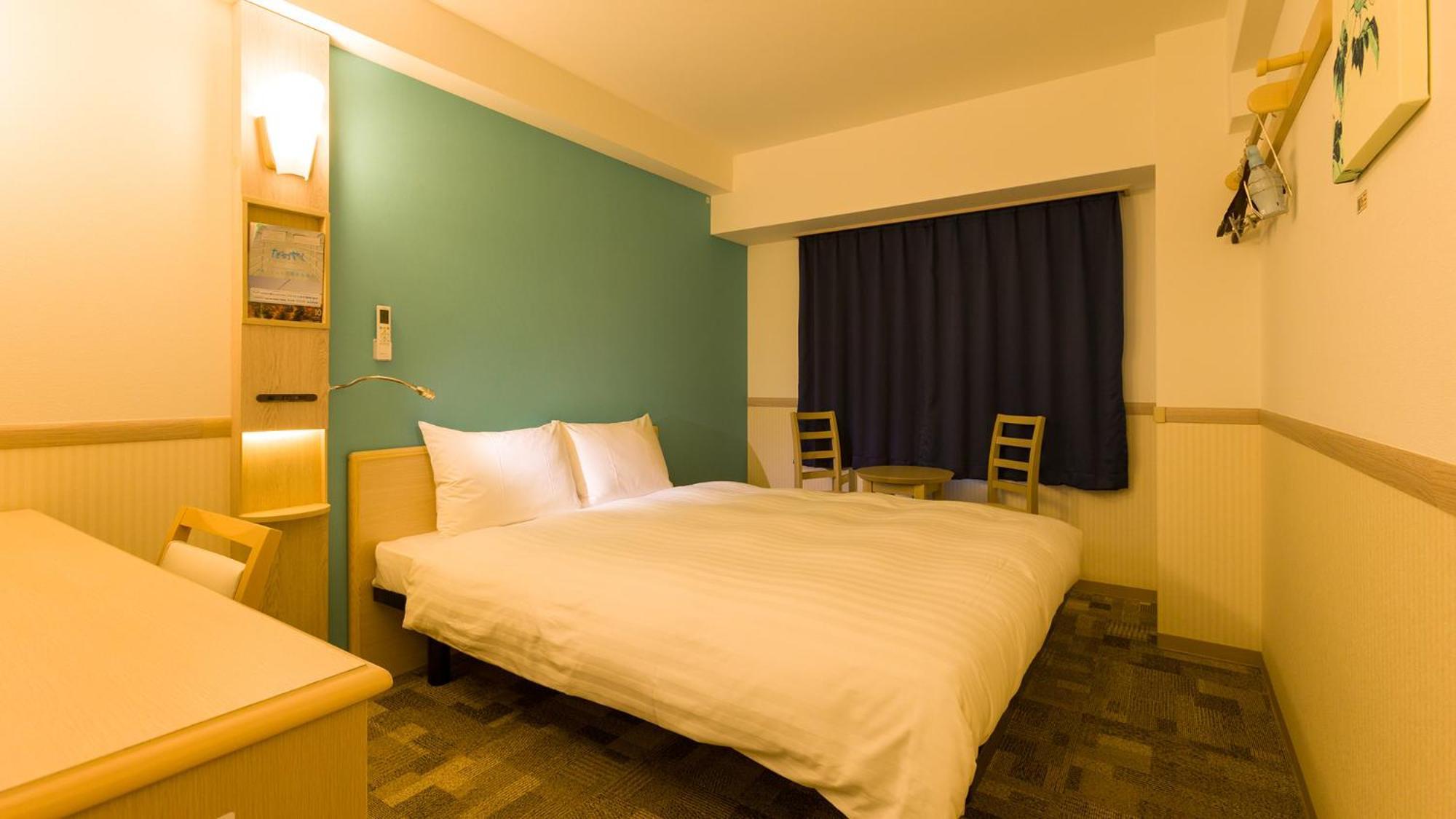 Toyoko Inn Iwakuni Eki Nishi Guchi 客房 照片
